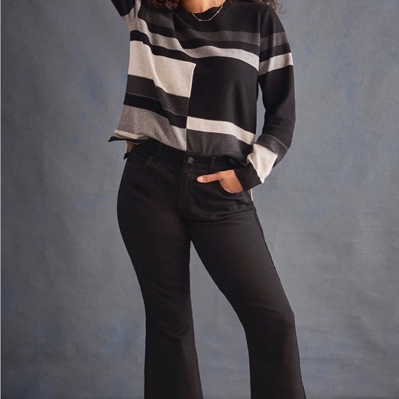 Board Game Pullover - Picture 5 of 6